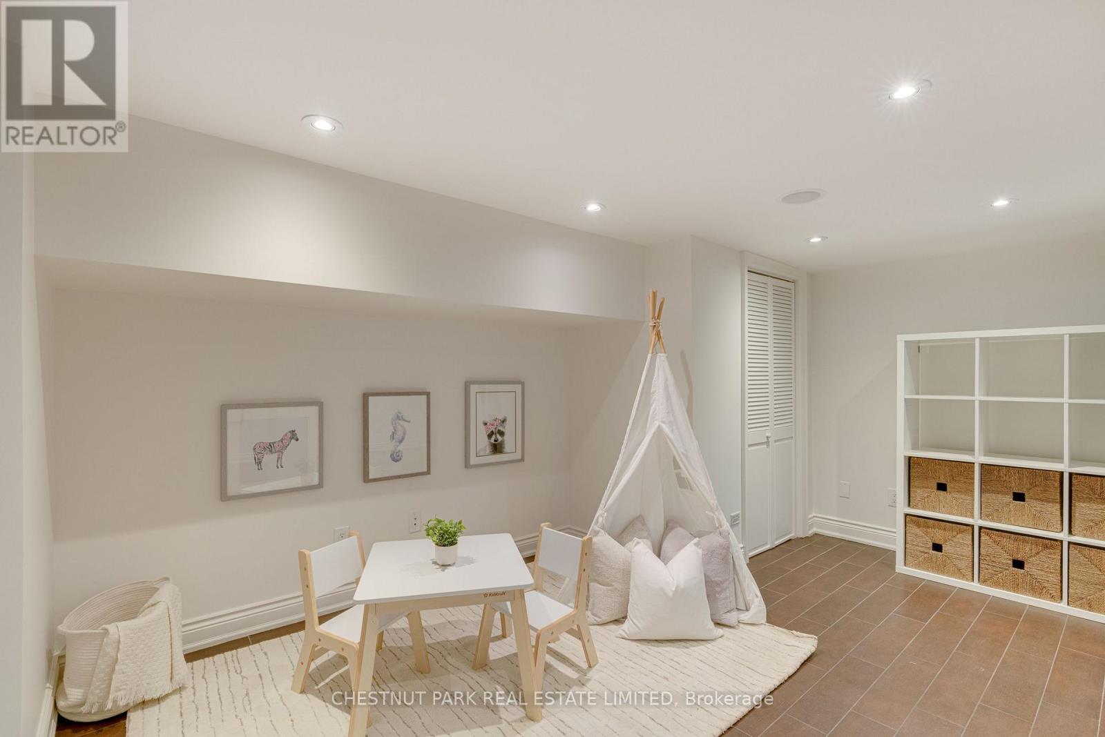 53 Gormley Avenue, Toronto, Ontario  M4V 1Y9 - Photo 26 - C13101638
