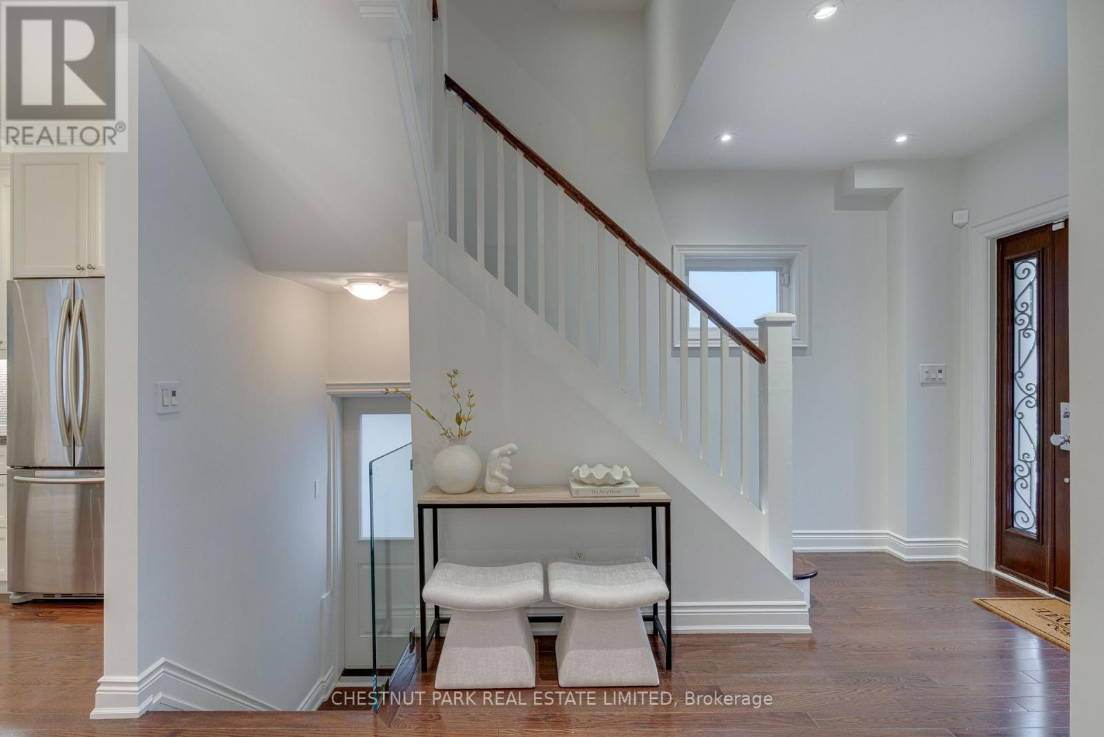 53 Gormley Avenue, Toronto, Ontario  M4V 1Y9 - Photo 9 - C13101638
