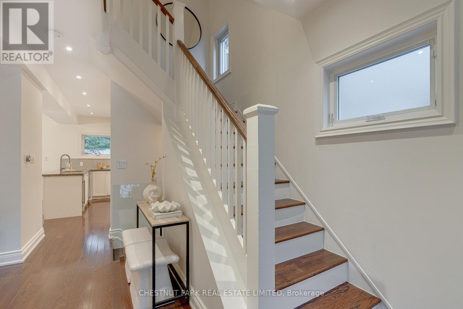 53 Gormley Avenue, Toronto, Ontario  M4V 1Y9 - Photo 6 - C13101638