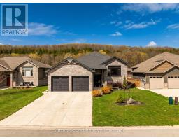 368 5TH AVE A AVENUE W, owen sound, Ontario