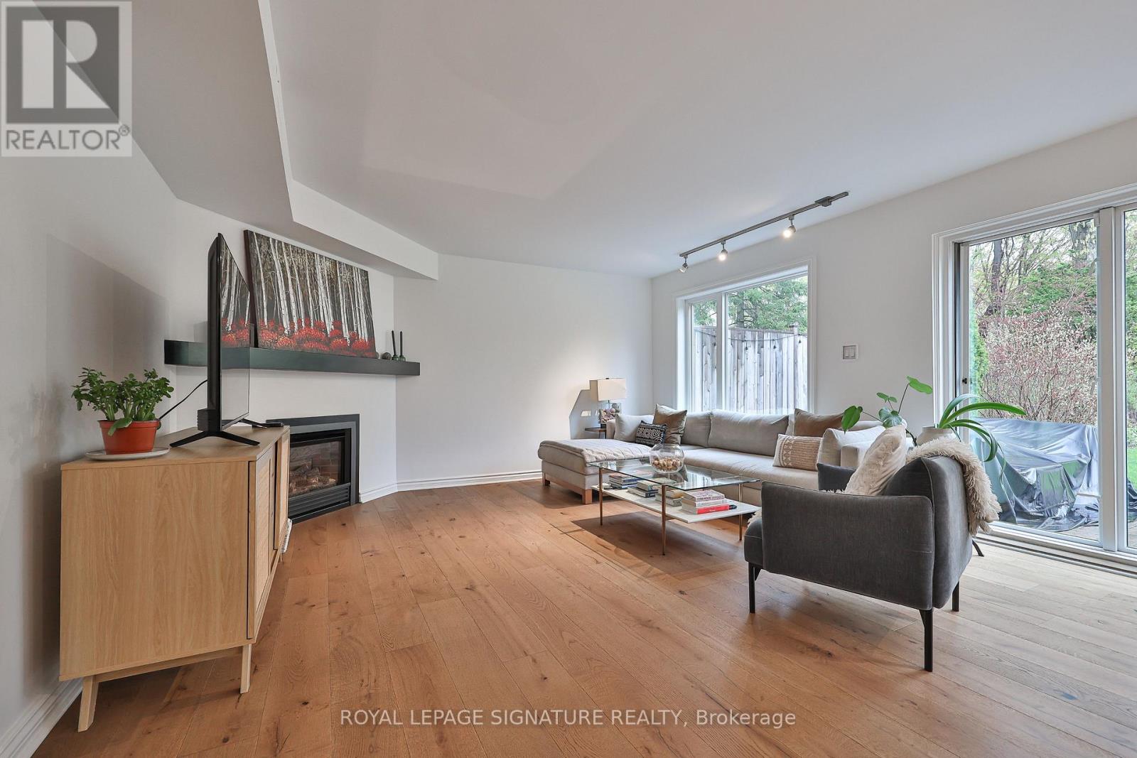 151 Three Valleys Drive, Toronto, Ontario  M3A 3C1 - Photo 6 - C13109368