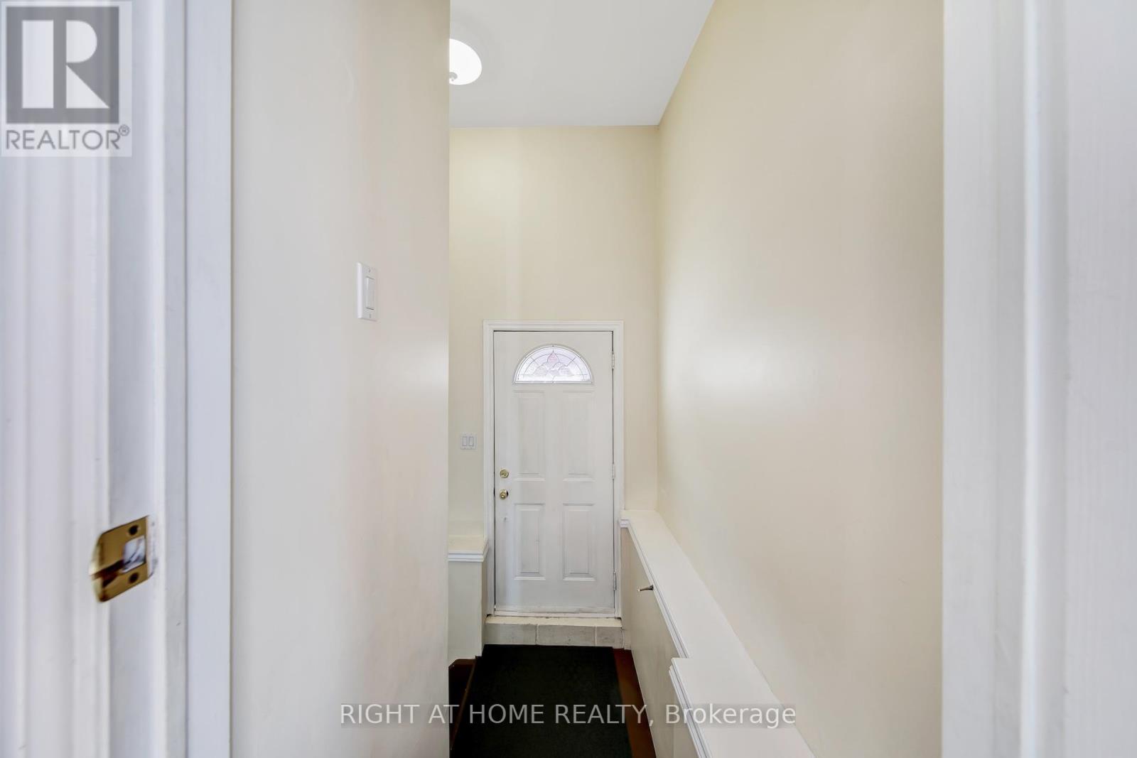 25 Burlingame Road, Toronto, Ontario  M8W 1Y7 - Photo 21 - W13045268
