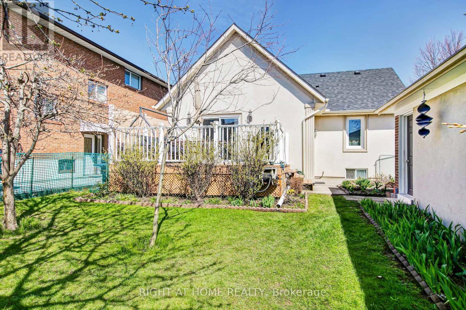 25 Burlingame Road, Toronto, Ontario  M8W 1Y7 - Photo 29 - W13045268