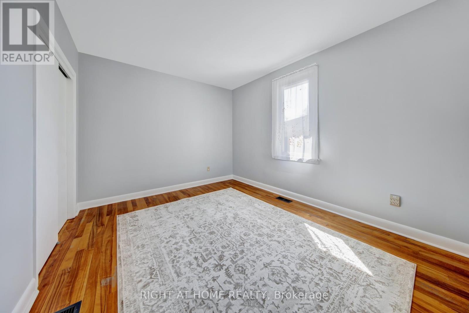 25 Burlingame Road, Toronto, Ontario  M8W 1Y7 - Photo 12 - W13045268