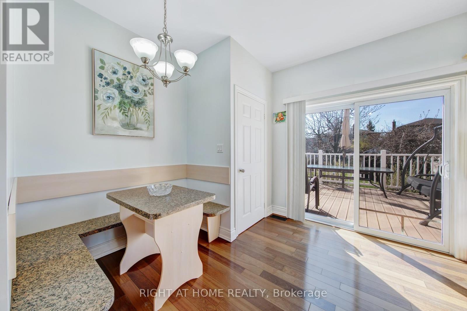 25 Burlingame Road, Toronto, Ontario  M8W 1Y7 - Photo 18 - W13045268