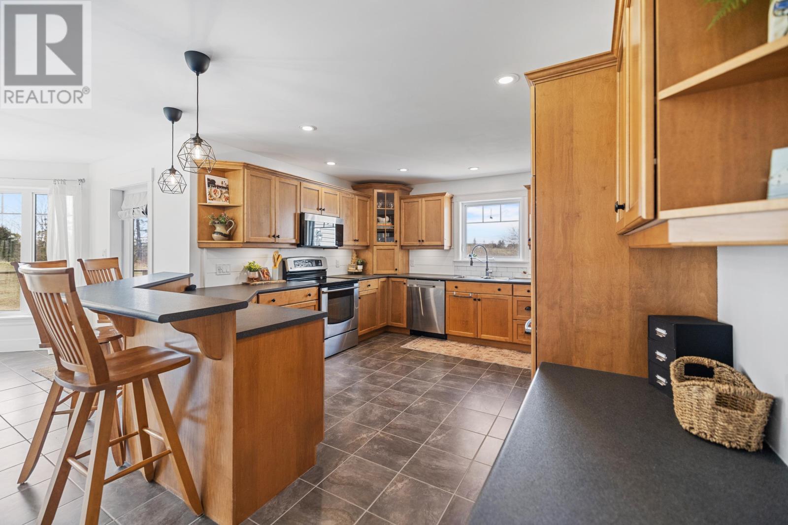 3332 48 Road, Rte 5, Elliottvale, Prince Edward Island  C0A 1T0 - Photo 11 - 202610365