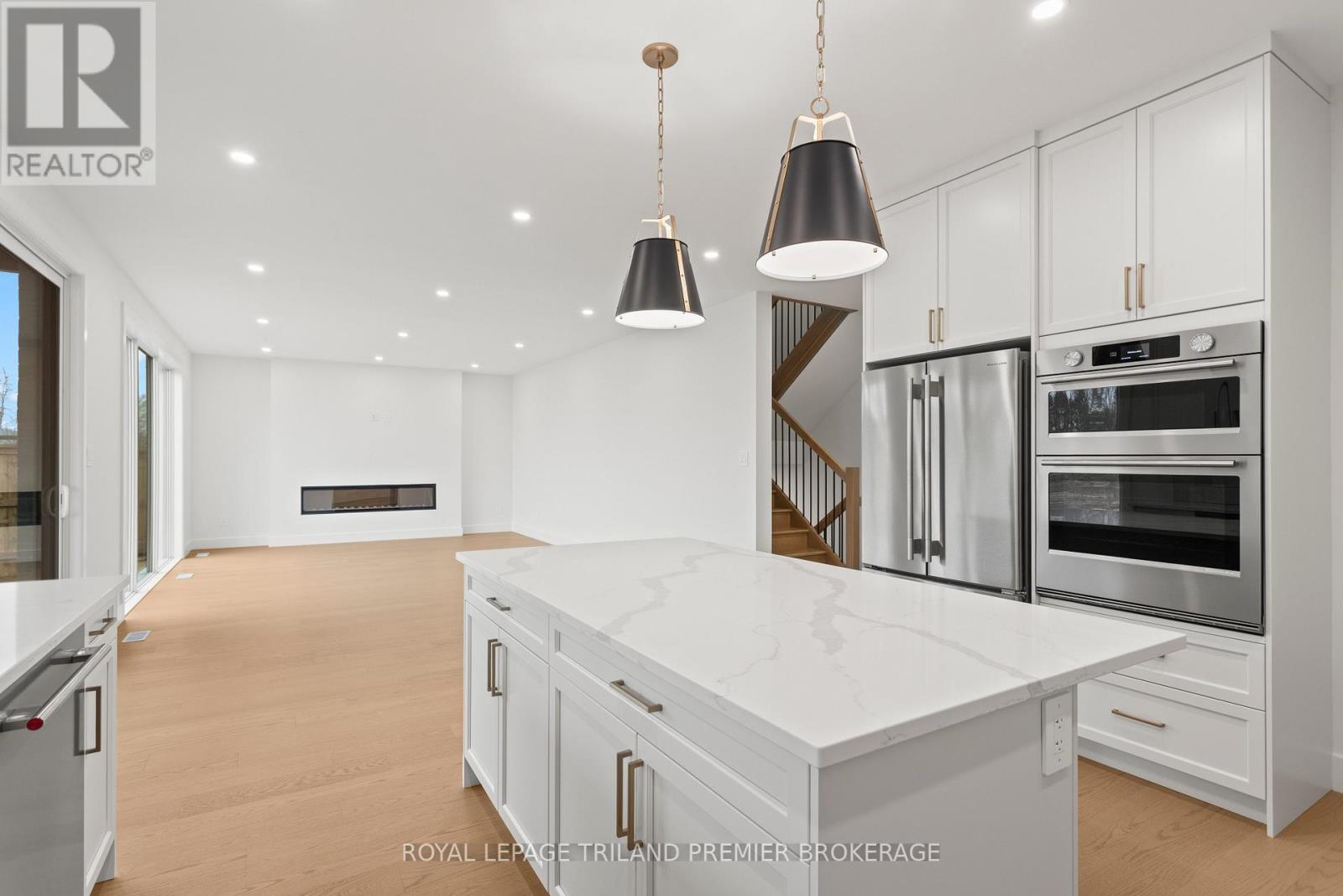 4197 Fallingbrook Road, London South, Ontario  N6P 0H8 - Photo 8 - X13089936
