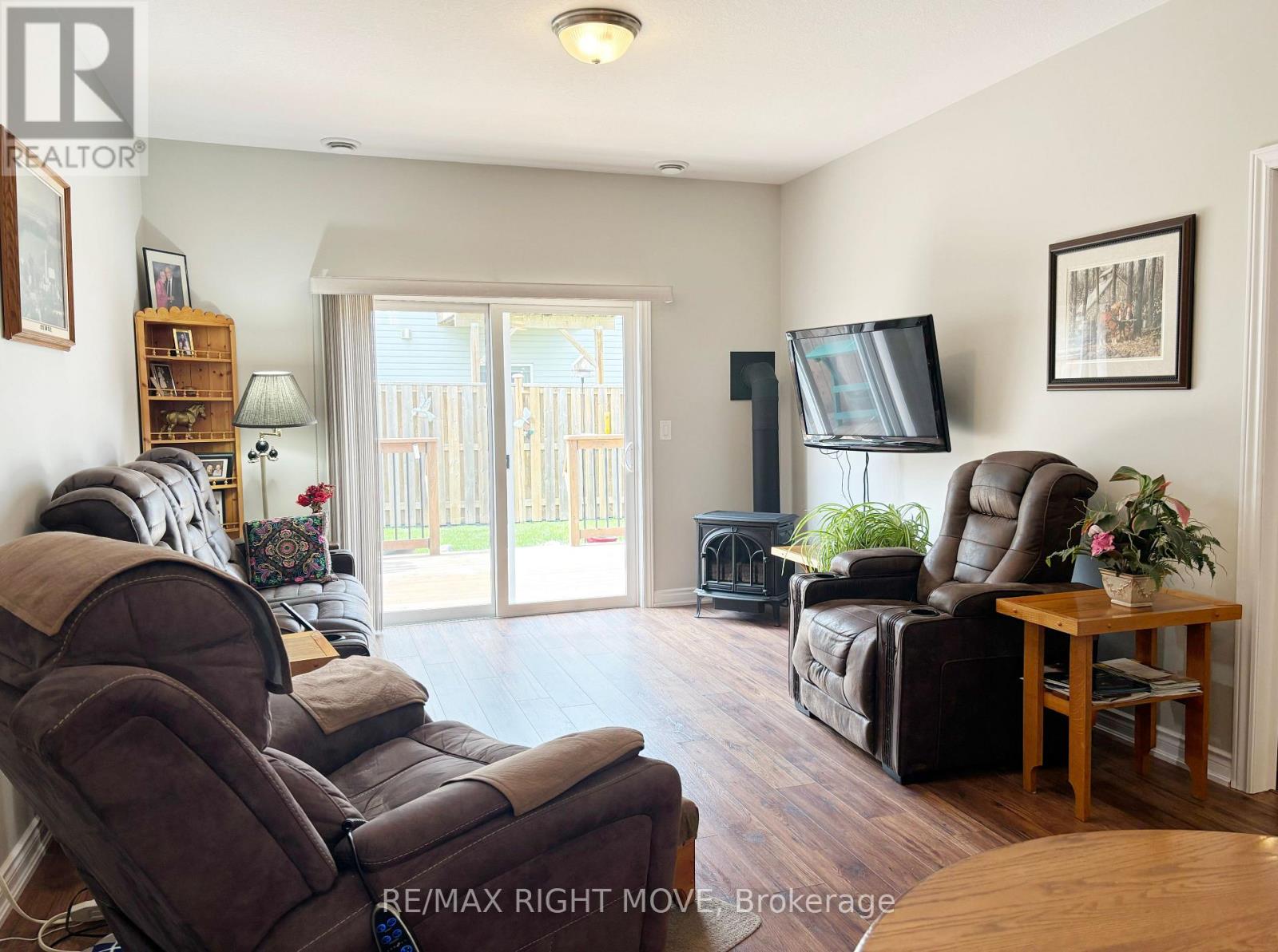 195 Lucy Lane, Orillia, Ontario  L3V 0G3 - Photo 11 - S13109378