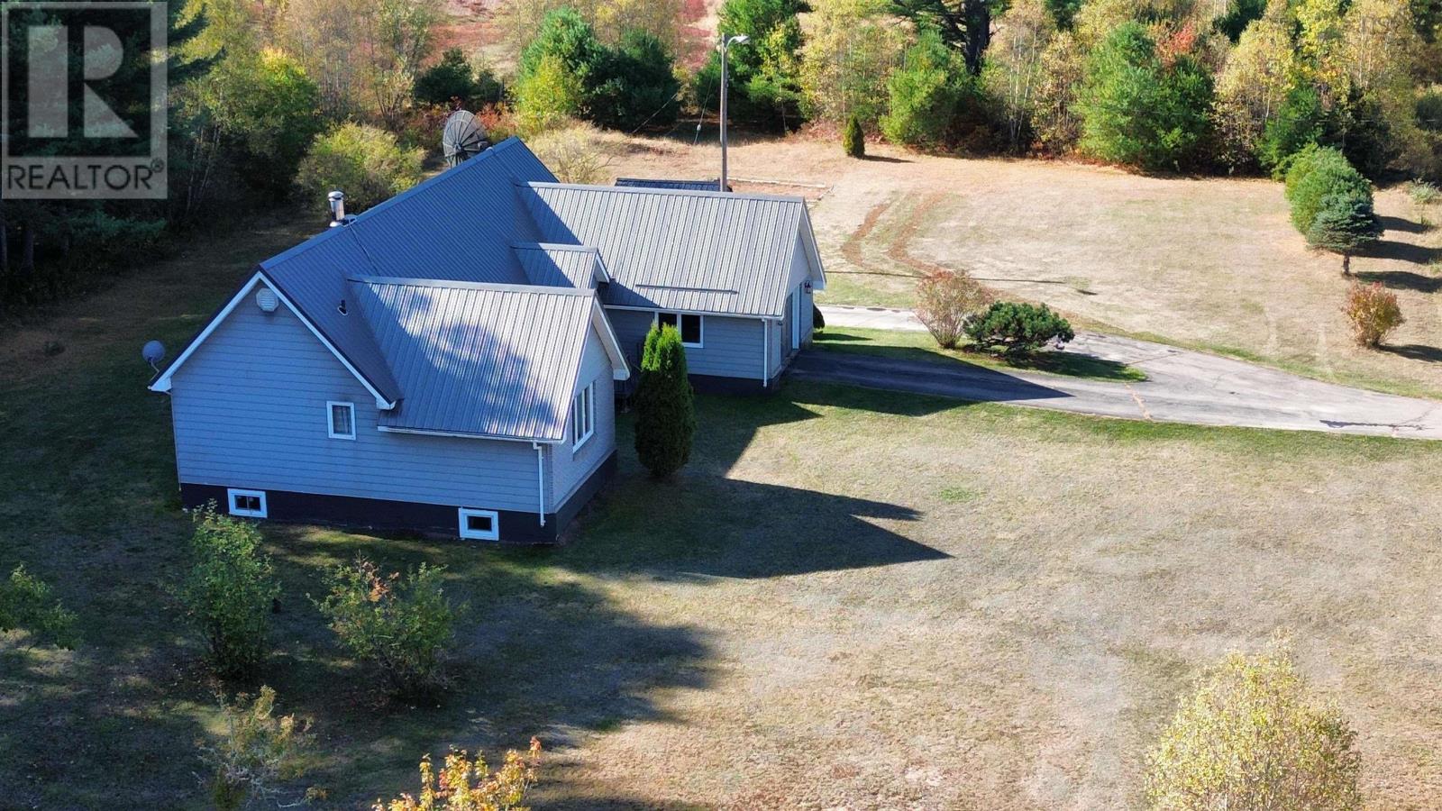 244 Atkinson Road, Southampton, Nova Scotia  B0M 1W0 - Photo 10 - 202604318