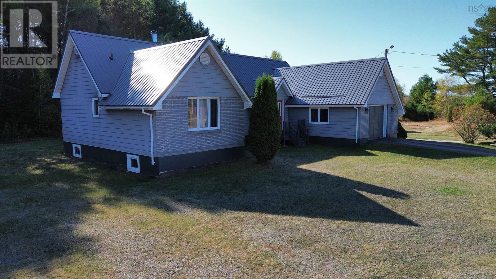244 Atkinson Road, Southampton, Nova Scotia  B0M 1W0 - Photo 5 - 202604318
