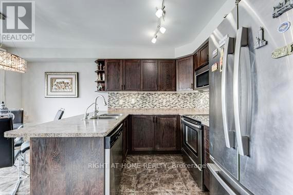 4864 Capri Crescent, Burlington, Ontario  L7M 0H8 - Photo 15 - W13109380