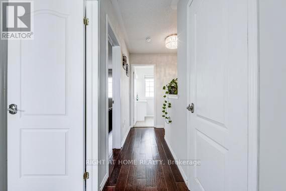 4864 Capri Crescent, Burlington, Ontario  L7M 0H8 - Photo 20 - W13109380