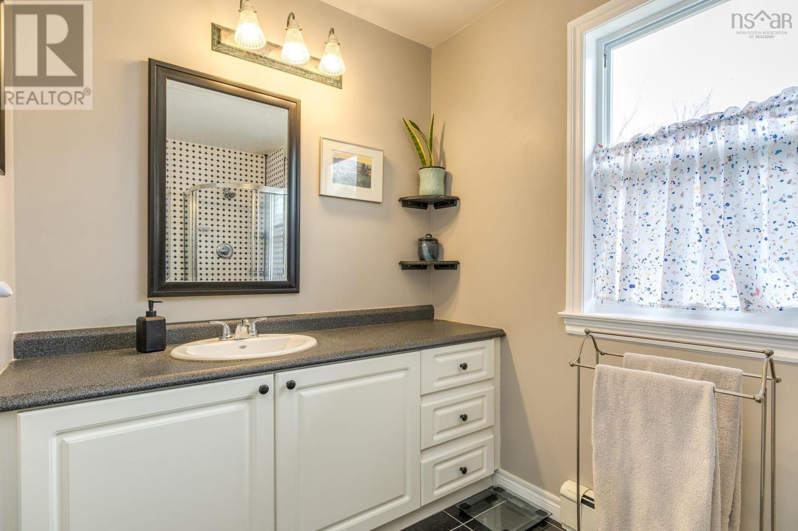 107 Lancaster Drive, Dartmouth, Nova Scotia  B3A 4X8 - Photo 33 - 202607126