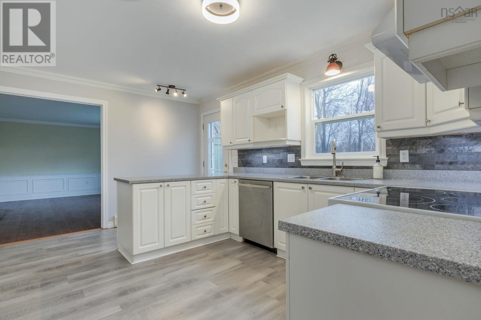 107 Lancaster Drive, Dartmouth, Nova Scotia  B3A 4X8 - Photo 11 - 202607126