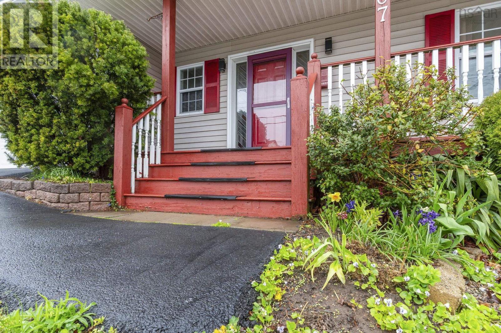 107 Lancaster Drive, Dartmouth, Nova Scotia  B3A 4X8 - Photo 1 - 202607126