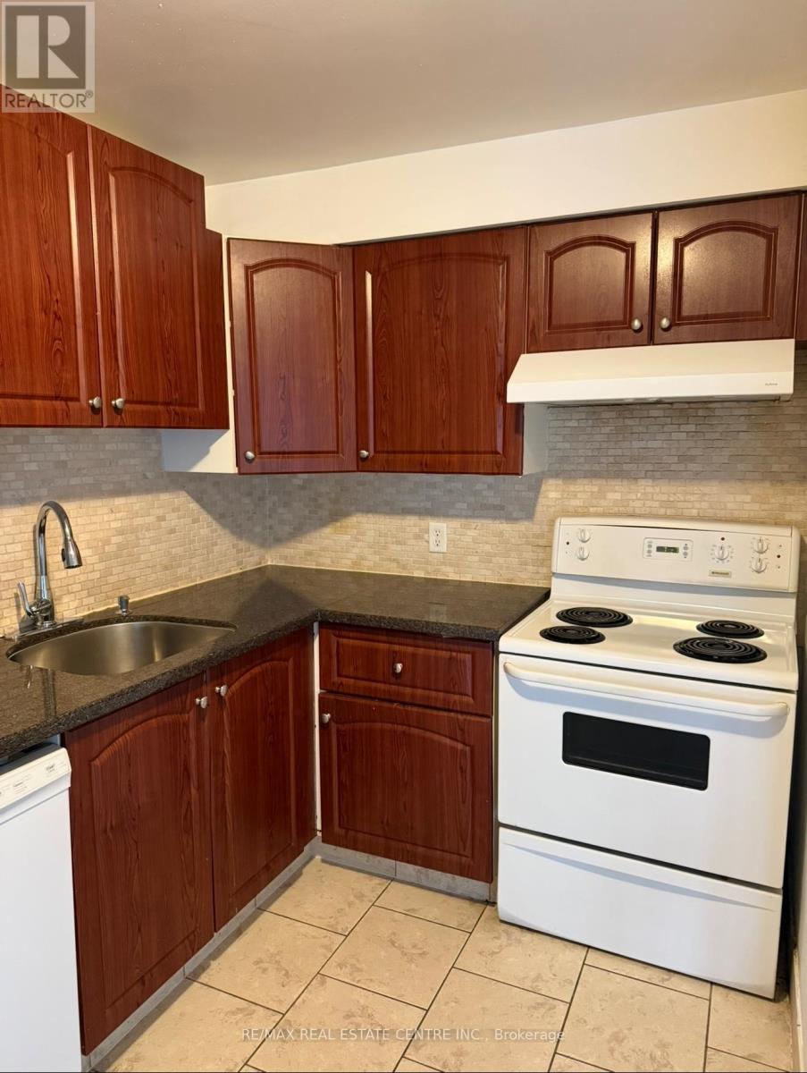 815 - 35 Trailwood Drive, Mississauga, Ontario  L4Z 3L6 - Photo 8 - W13087624