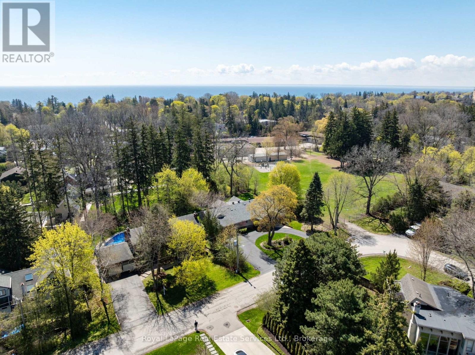 528 Michael Terrace, Oakville, Ontario  L6J 1V1 - Photo 49 - W13109474