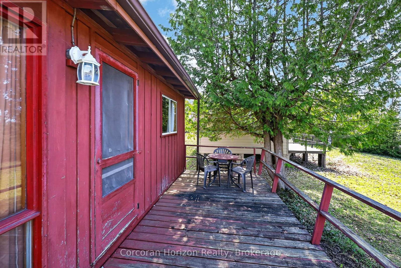 26 Waterside Drive, Tay, Ontario  L0K 1R0 - Photo 11 - S13109432