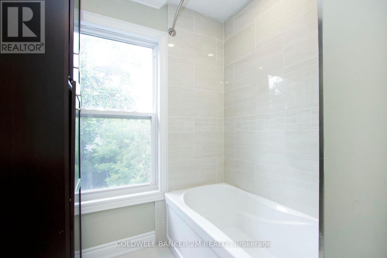 2 - 242 Kendal Avenue, Oshawa, Ontario  L1G 5B5 - Photo 19 - E13109518