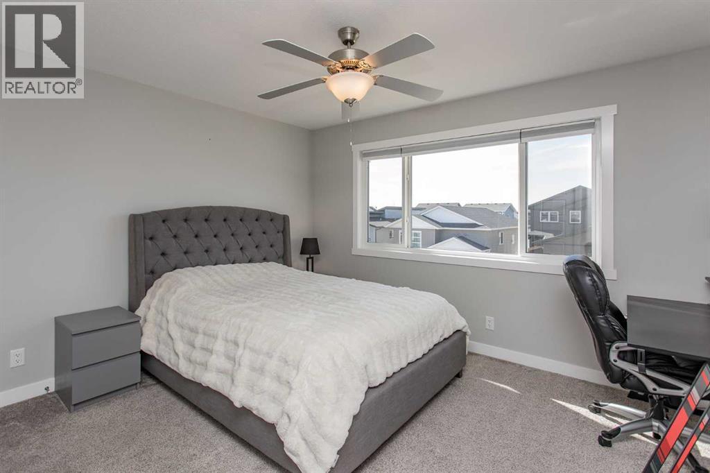 203 Livingston Close, Red Deer, Alberta  T4R 0S9 - Photo 14 - A2307774