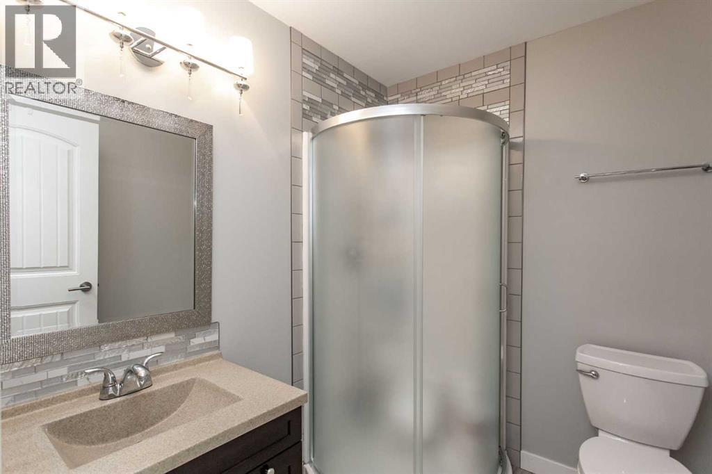 203 Livingston Close, Red Deer, Alberta  T4R 0S9 - Photo 20 - A2307774