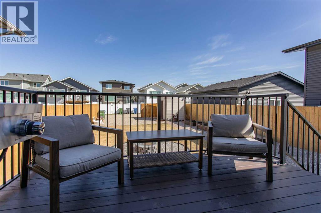 203 Livingston Close, Red Deer, Alberta  T4R 0S9 - Photo 23 - A2307774