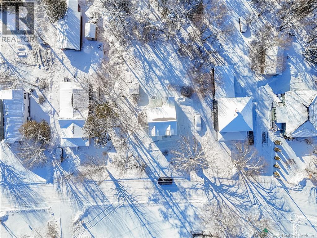 63 Lake Avenue, Mcadam, New Brunswick  E6J 1P1 - Photo 33 - NB132607