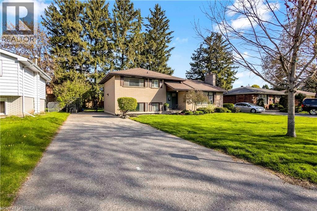 82 Forsythe Avenue, Brantford, Ontario  N3R 3L8 - Photo 4 - 40822746