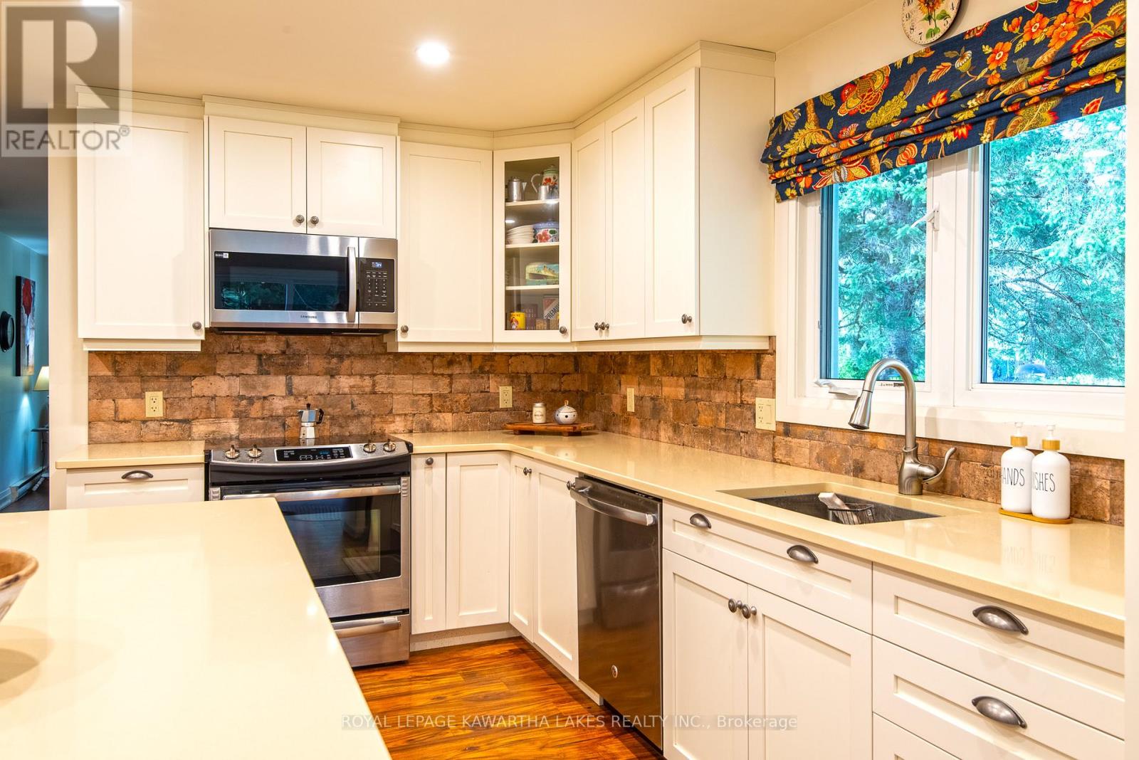 78 Riverbank Road, Kawartha Lakes, Ontario  K0M 1N0 - Photo 12 - X13109532