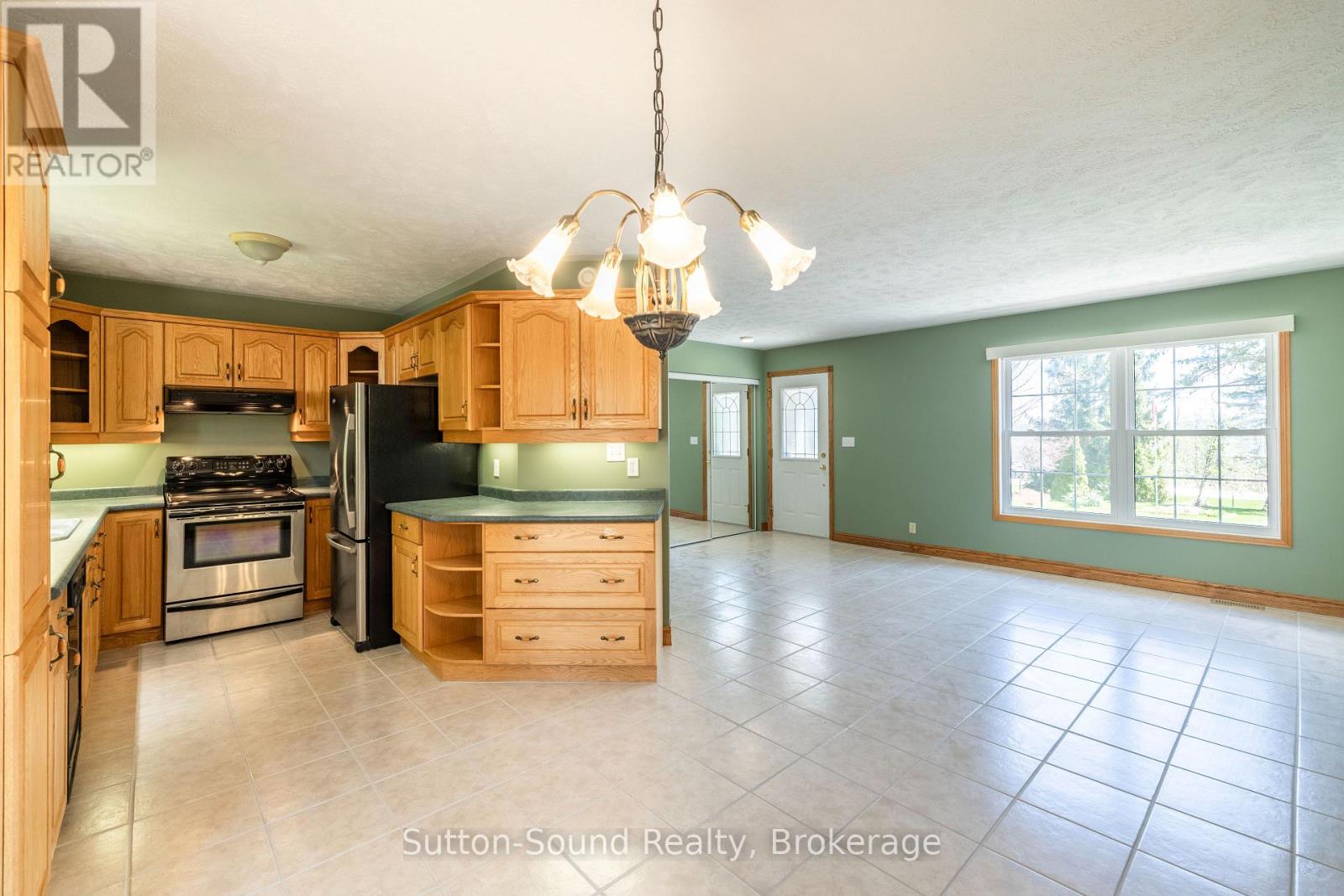 126 Alexandria Street, Georgian Bluffs, Ontario  N4K 0G2 - Photo 7 - X13109440