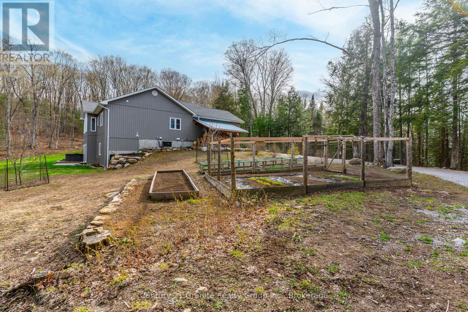 1208 Eagle Lake Road, Dysart Et Al, Ontario  K0M 1S0 - Photo 44 - X13109496