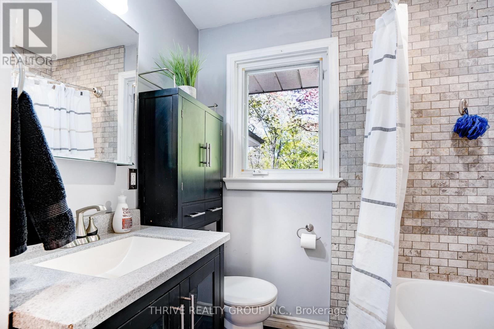 363 Brock Street, London South, Ontario  N6K 2M3 - Photo 18 - X13109410