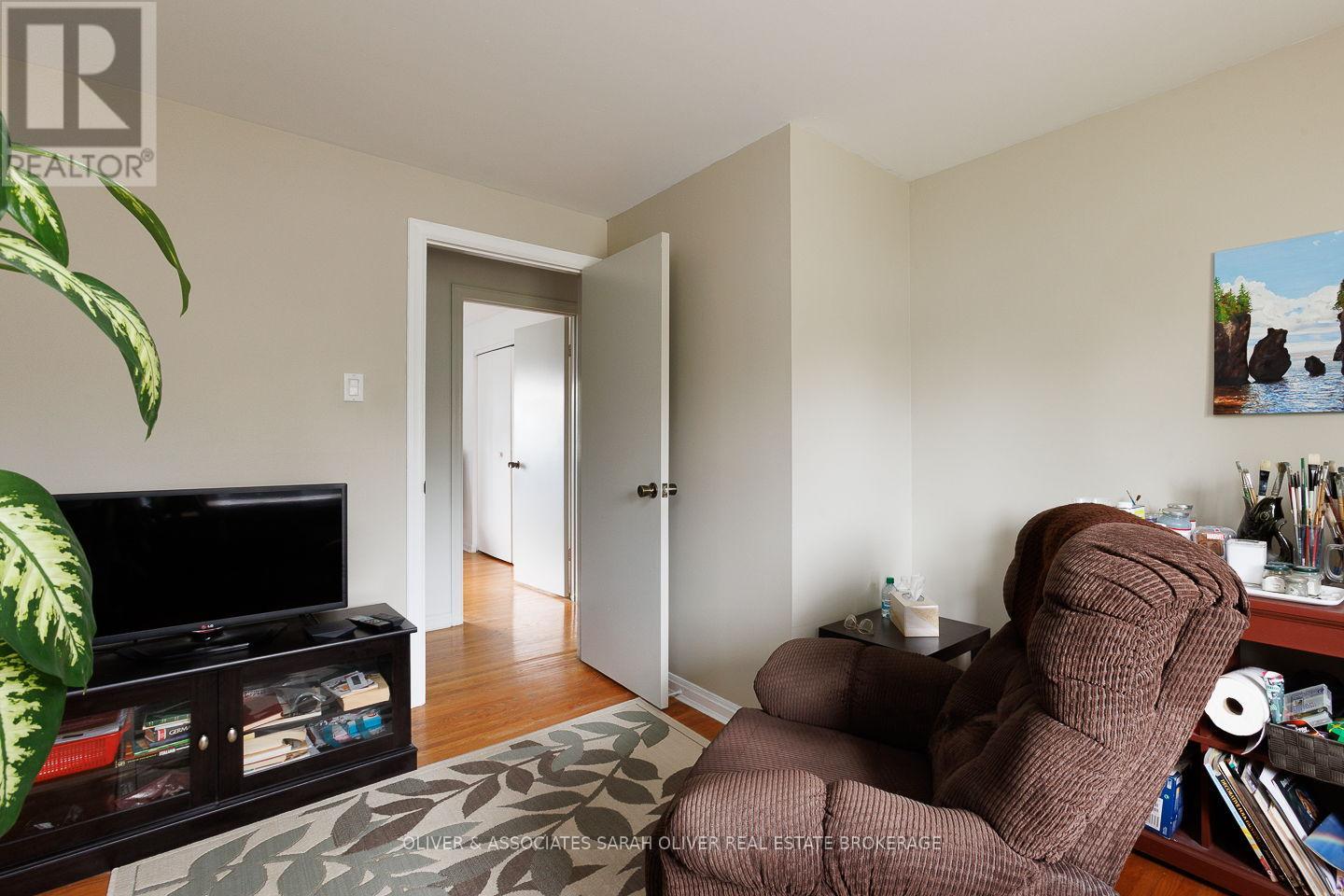 14 Brentwood Crescent, London North, Ontario  N6G 1X2 - Photo 13 - X13109414