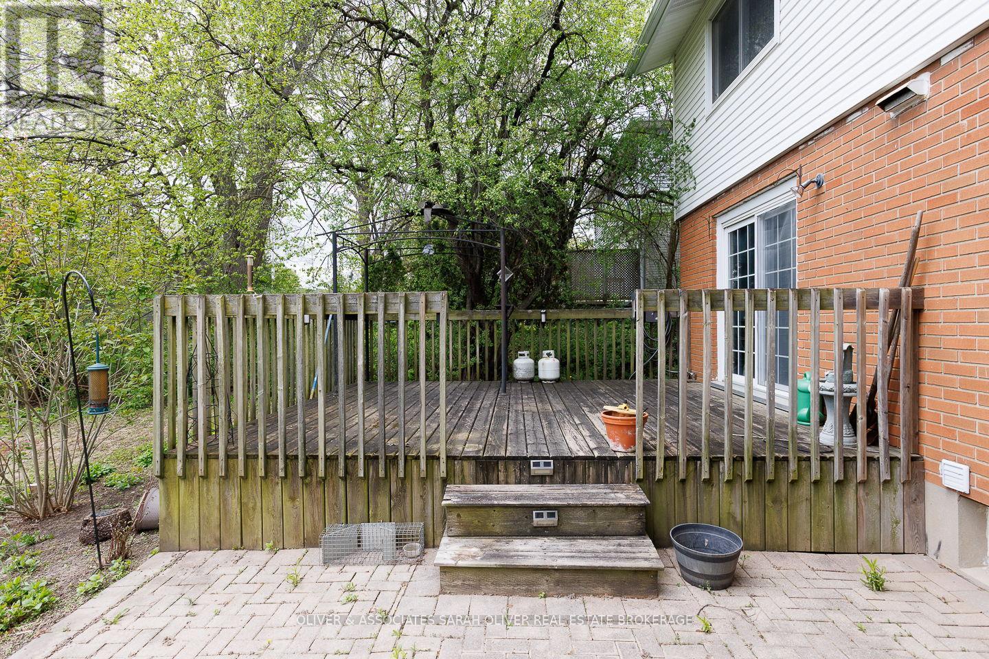 14 Brentwood Crescent, London North, Ontario  N6G 1X2 - Photo 34 - X13109414