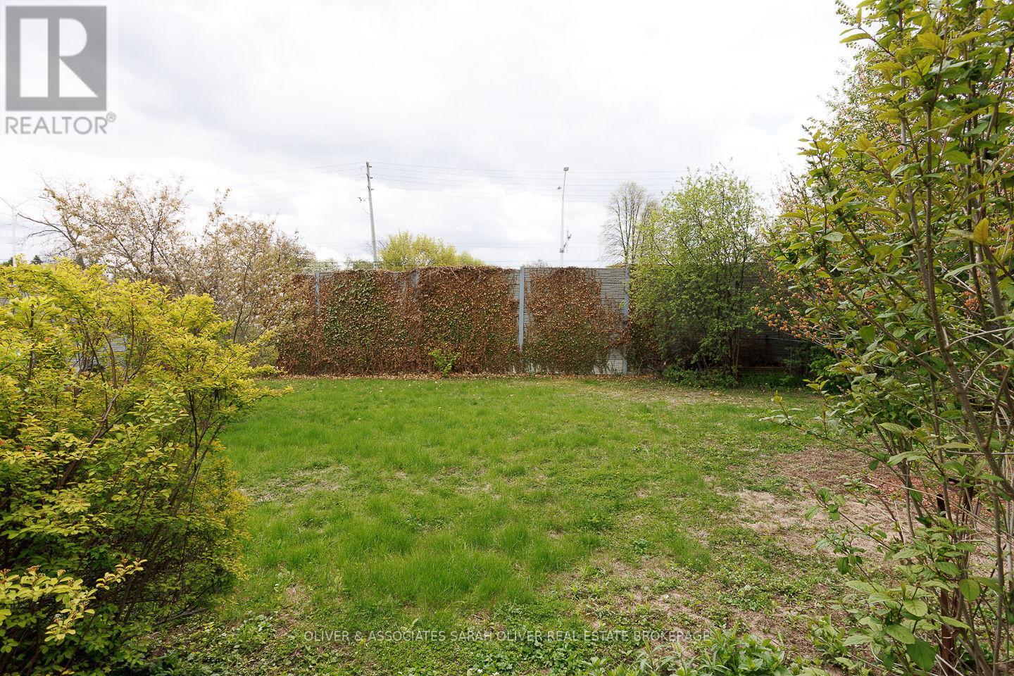 14 Brentwood Crescent, London North, Ontario  N6G 1X2 - Photo 38 - X13109414