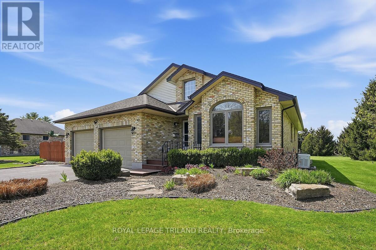 24671 DODGE DRIVE, Strathroy-Caradoc, Ontario