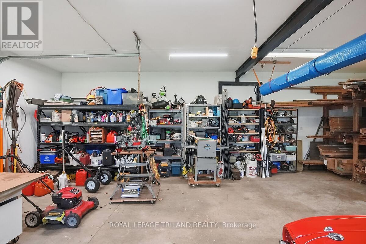 24671 Dodge Drive, Strathroy-Caradoc, Ontario  N7G 3B5 - Photo 16 - X13109446