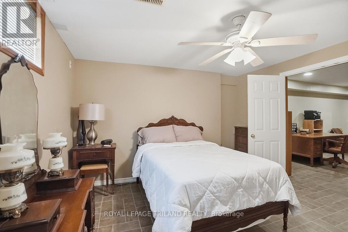 24671 Dodge Drive, Strathroy-Caradoc, Ontario  N7G 3B5 - Photo 46 - X13109446