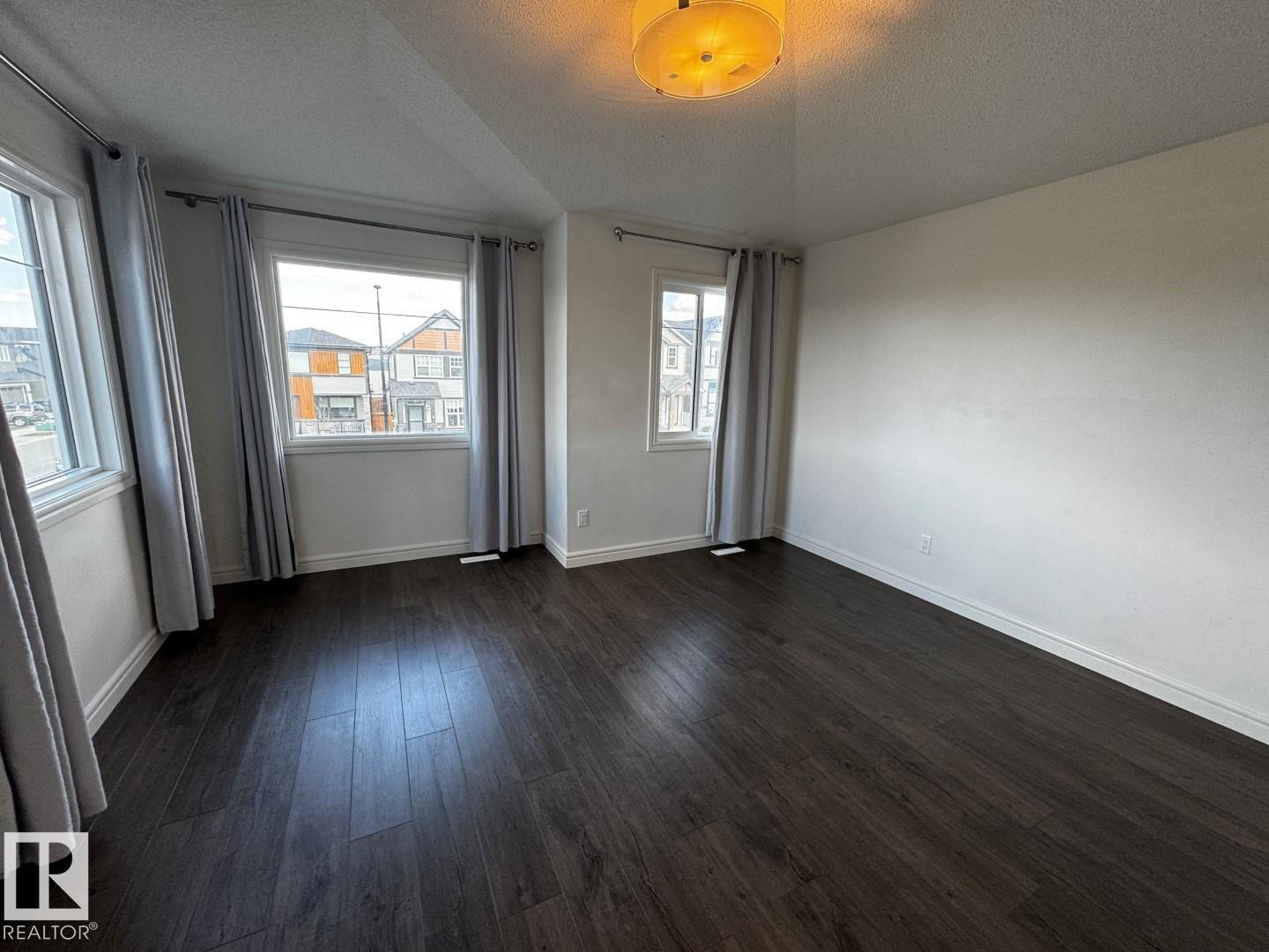 Unknown Address, ,     - Photo 13 - E4486954
