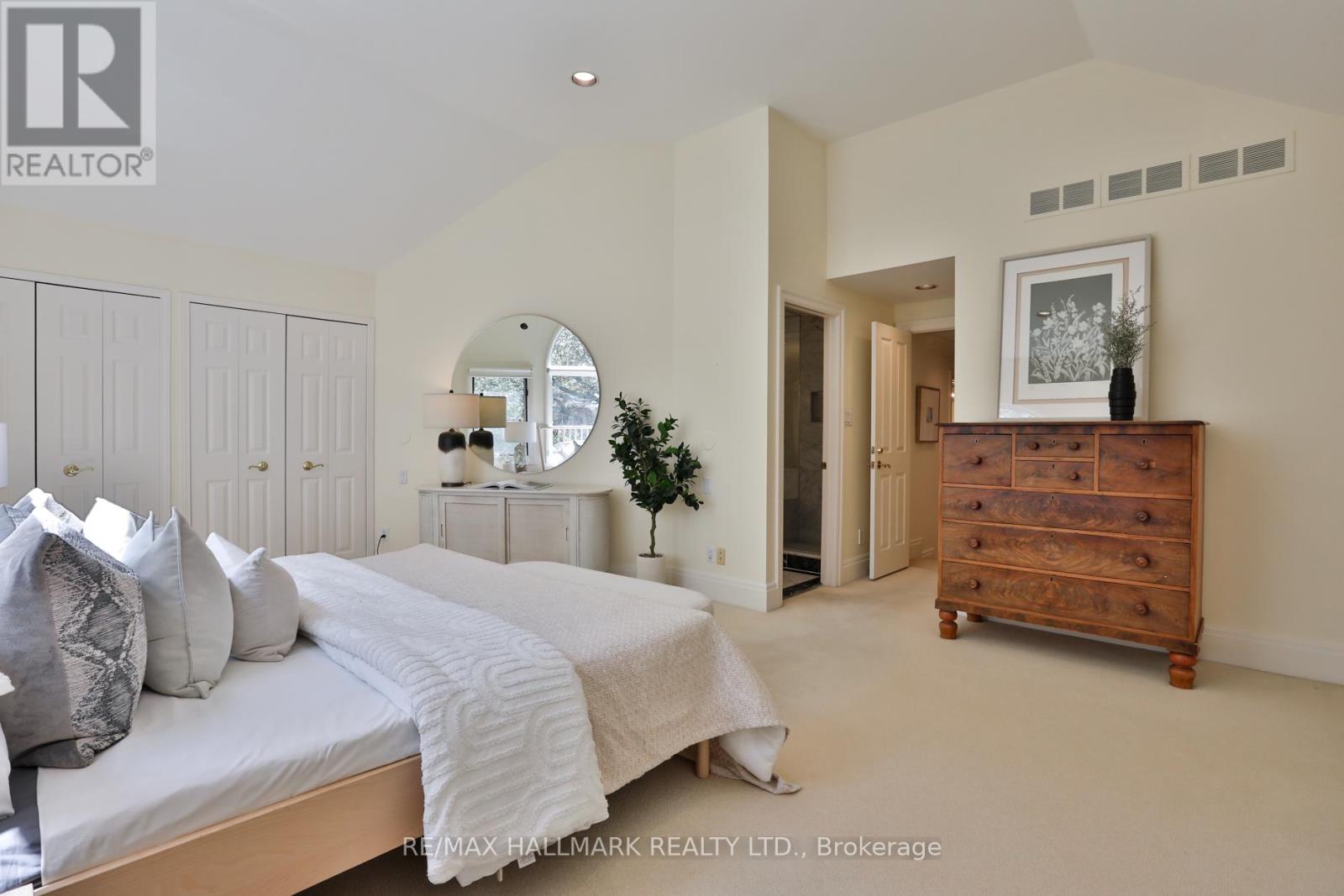 569 Briar Hill Avenue, Toronto, Ontario  M5N 1N1 - Photo 22 - C13109530