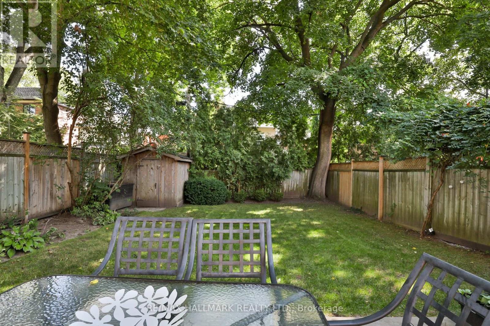 569 Briar Hill Avenue, Toronto, Ontario  M5N 1N1 - Photo 40 - C13109530