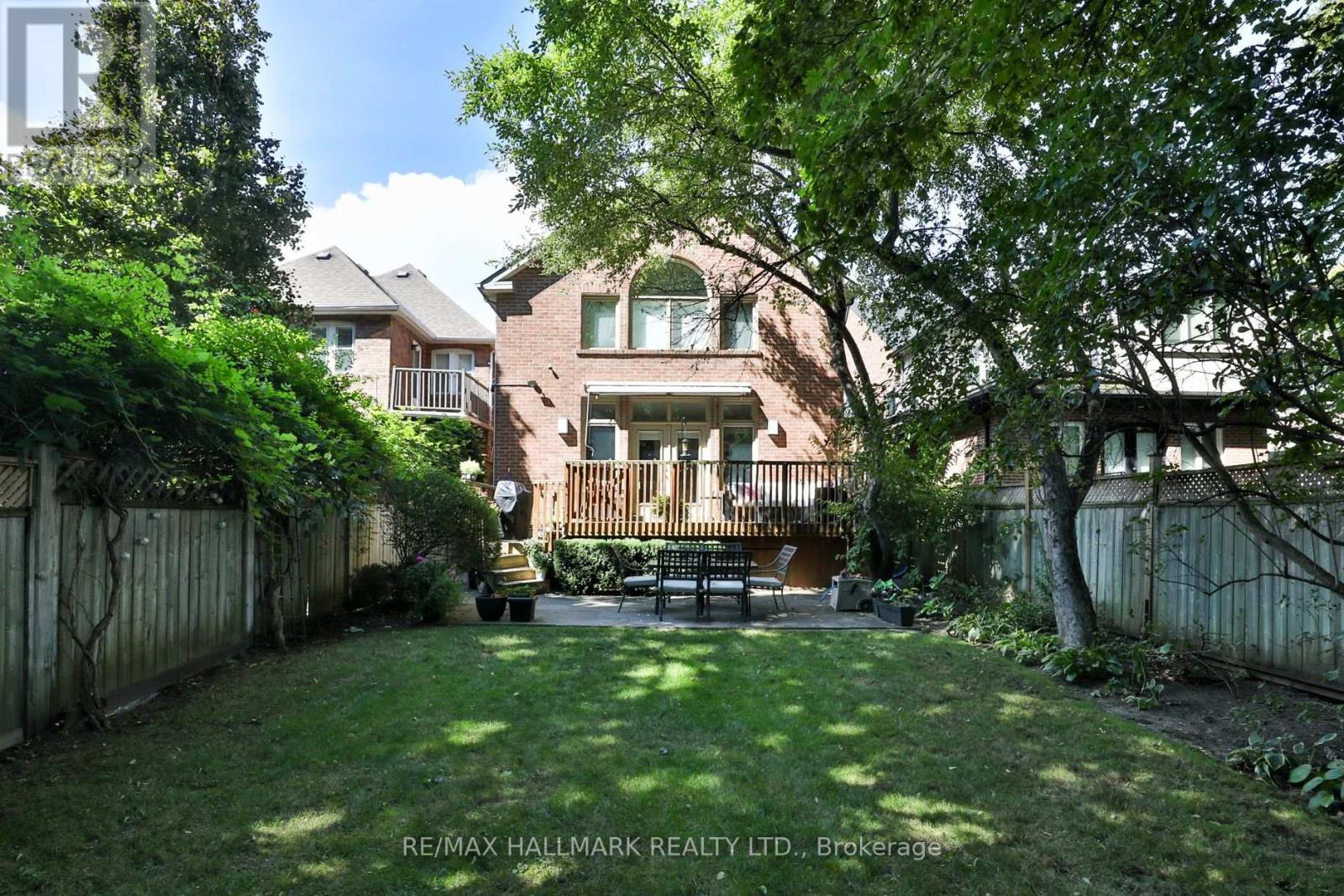 569 Briar Hill Avenue, Toronto, Ontario  M5N 1N1 - Photo 43 - C13109530