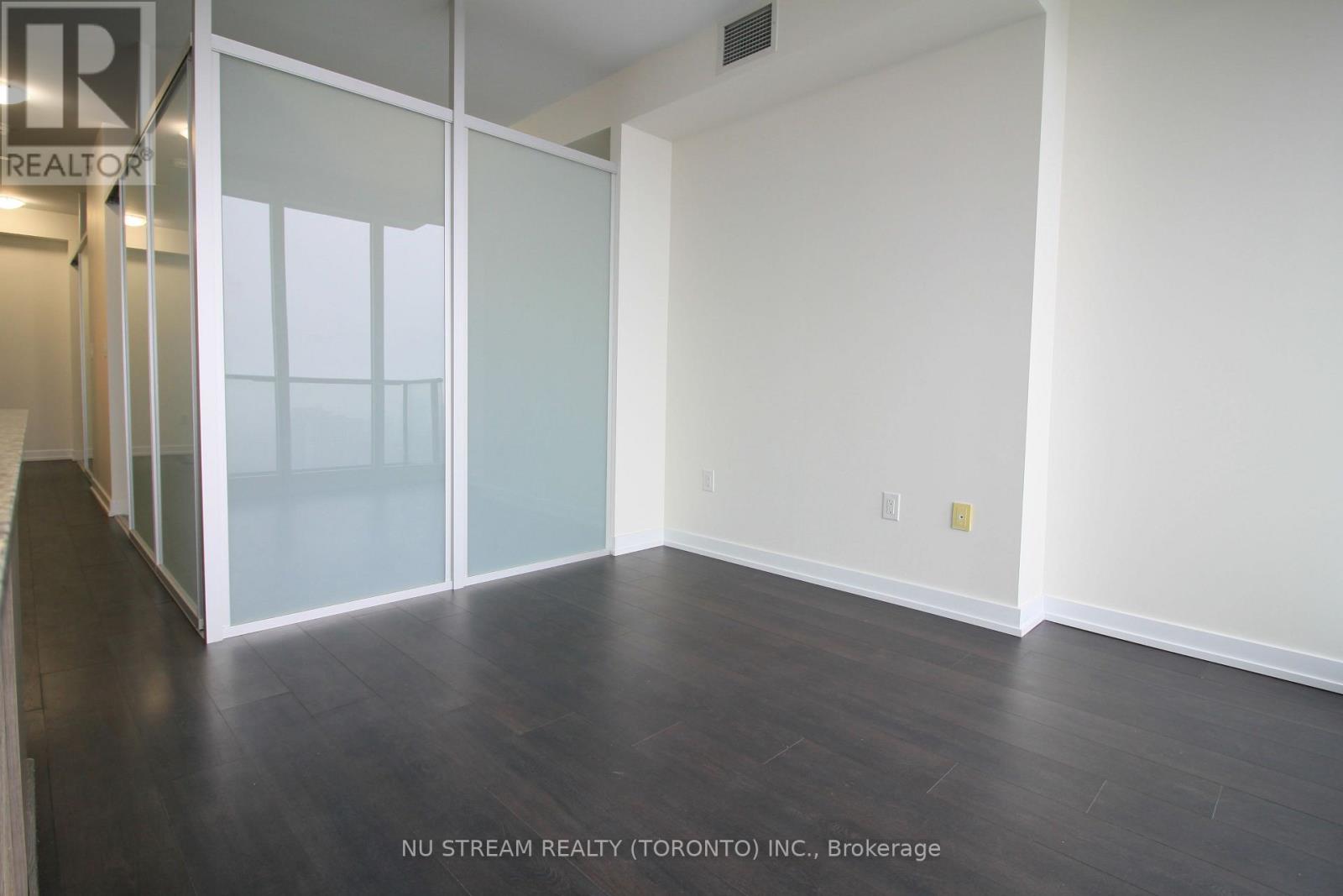 4210 - 426 University Avenue, Toronto, Ontario  M5G 1S9 - Photo 3 - C13109554