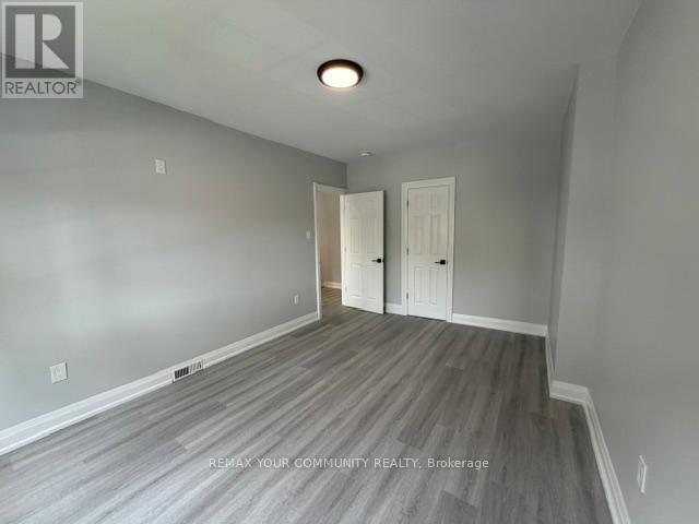2nd Flr - 19 Mount Royal Avenue, Toronto, Ontario  M6H 2S2 - Photo 16 - C13109560