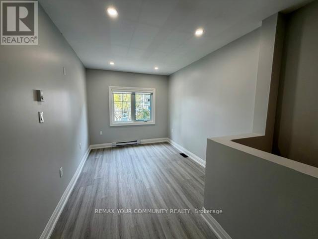2nd Flr - 19 Mount Royal Avenue, Toronto, Ontario  M6H 2S2 - Photo 6 - C13109560