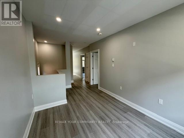 2nd Flr - 19 Mount Royal Avenue, Toronto, Ontario  M6H 2S2 - Photo 7 - C13109560