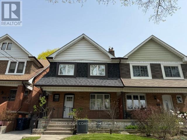 Main Level - 19 Mount Royal Avenue, Toronto, Ontario  M6H 2S2 - Photo 3 - C13109562