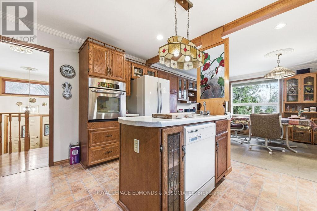1411 Victoria Street, Petawawa, Ontario  K8H 3K4 - Photo 8 - X13109544