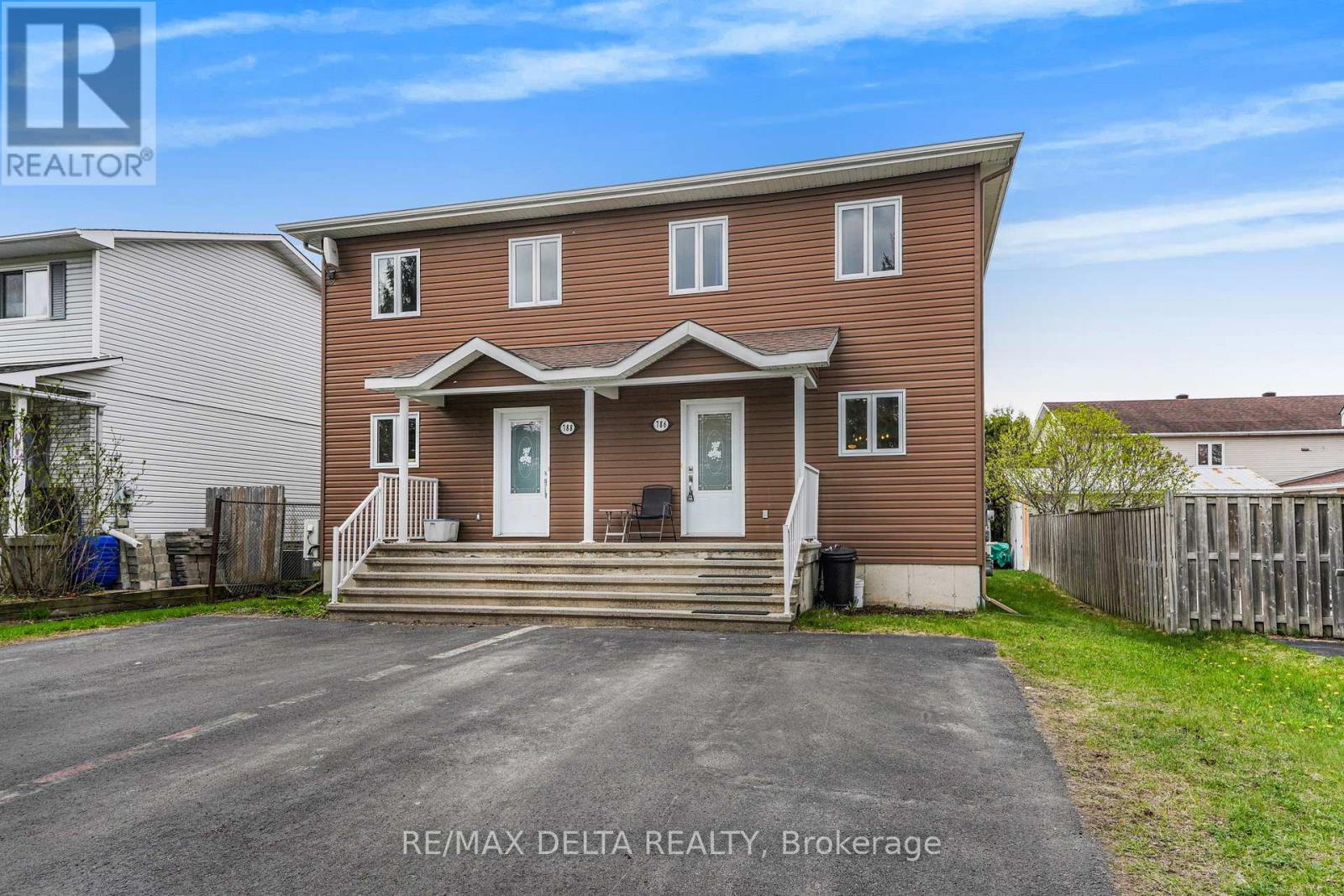 786 Lawrence Street, Clarence-Rockland, Ontario  K4K 1C5 - Photo 2 - X13109460
