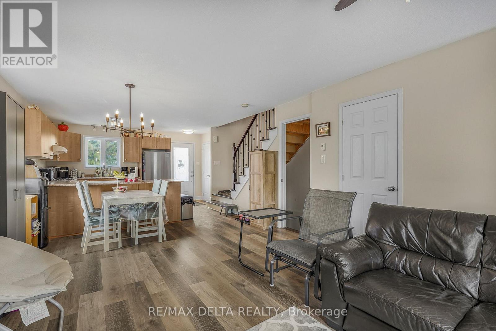 786 Lawrence Street, Clarence-Rockland, Ontario  K4K 1C5 - Photo 6 - X13109460